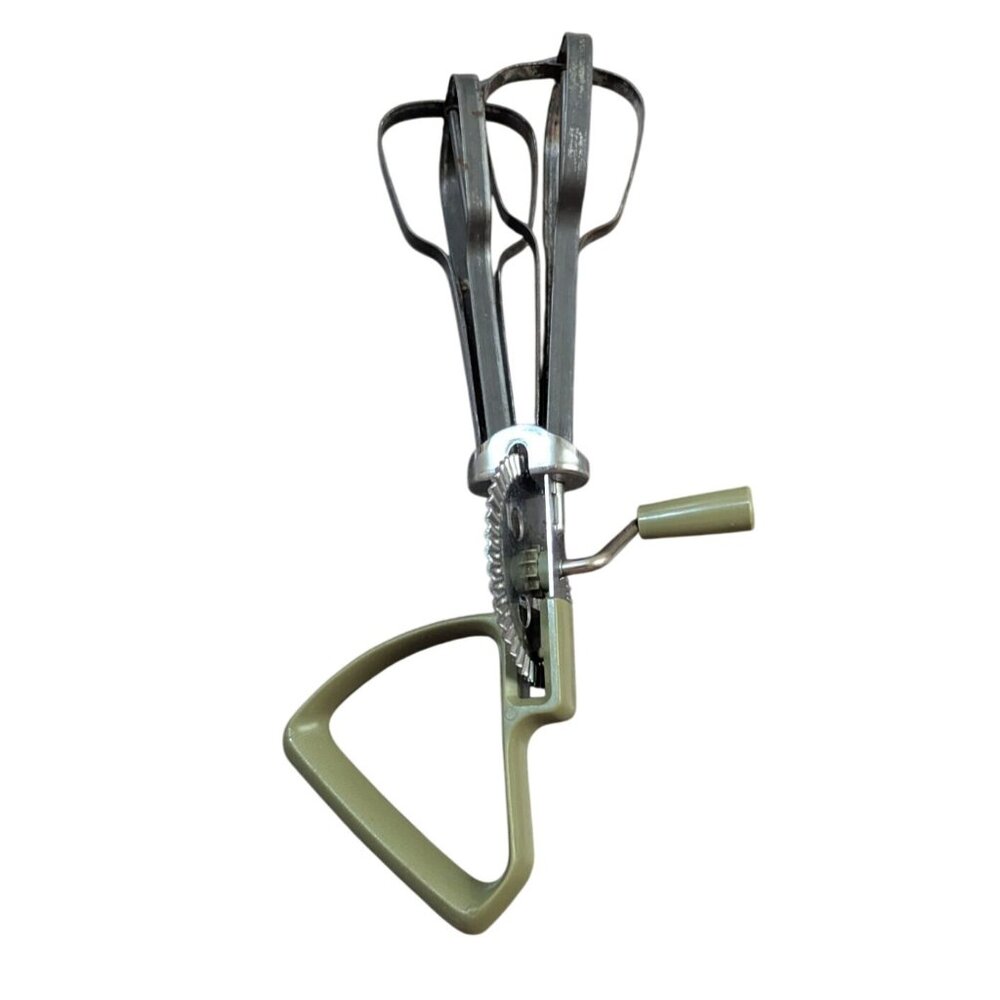 Vintage Hand Crank Egg Beater Whisk With Olive Handle - Retro Kitchen‎ Tool prop